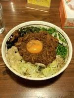 「【限定】プレミアム台湾まぜそば（煮干し・ニンニク・アブラ）」@麺 酒 やまのの写真