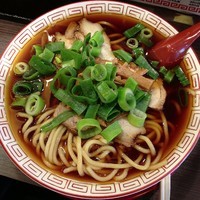 「中華そば（大）　￥７３０」@麺屋7.5Hz 新橋店の写真
