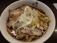 「肉そば醤油」@肉そば総本山 神保町 けいすけの写真