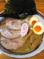 「特製ラーメン　800円」@いのうえの写真