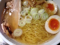 「塩ラーメン海老油」@宗家一条流がんこラーメン 十八代目の写真