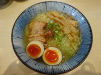 「塩ラーメン（塩マニア３）」@麺屋 はなび 弥富店の写真