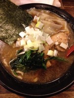 「煮干ラーメン」@すごい煮干ラーメン凪 渋谷東口店の写真