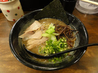 「極濃豚骨らーめん」@極濃豚骨 らーめん小僧の写真