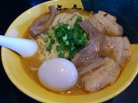 「特製濃厚らー麺」@麺処 寅路の写真