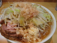 「小ラーメン（ニンニク・アブラ）730円」@らーめん つの旨の写真