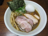 「煮干しらーめん（７５０円）＋味玉＋肉増し」@良温(Ra-on)の写真