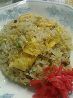 「半チャーハン」@上尾飯店の写真