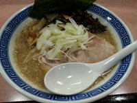 「【特級豚骨らぁめん(細麺)780円】→600円」@特級豚骨 中華そば湊生の写真