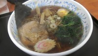 「醤油ラーメン  190円」@ホロホロラーメンの写真
