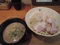 「濃厚つけ麺（中）」@麺や拓 堀江本店の写真