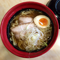 「醤油らーめん 360円」@無添  くら寿司 鶴見駒岡店の写真