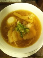 「なるとやらーめん（醤油）」@ラーメン専門店 なるとやの写真