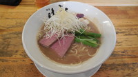 「まるごとイカの豚骨らーめん（立川らぁ麺団）」@横浜家系 麺屋はやぶさの写真