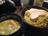 「鶏つけめん大＋鶏チャーシュー（ムネ肉）」@つけめん小池の写真