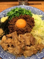 「台湾汁無し油そば」@ラーメン燈郎の写真