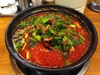 「にらそば（中盛り）830円」@支那そば亭 中町店の写真