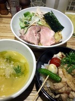 「鶏つけソバ￥780＋俺の鶏丼春仕立て￥400」@NOODLE STOCK 鶴おかの写真