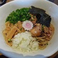 「ドラニボ～煮干しまぜそば～ ￥800」@Dragon Noodle's ドラゴンラーメンの写真