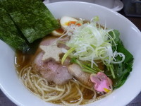 「極煮干しらーめん」@ラーメン愉悦処 似星の写真