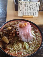 「牛ソバ合い盛り、大盛1050円」@ぐるまん野州男の写真