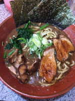 「小らーめん」@熟成鶏醤油らーめん 上弦の月の写真