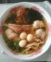 「醤油（全部のせ）」@らー神 心温の写真