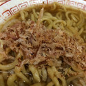 ラーメン（かつおぶし、生卵）アブラニンニク