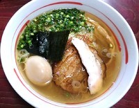 「海老塩そば（平打ちピロピロ麺）700円」@麺屋 むじゃきの写真