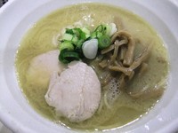 「鶏白湯らーめん（500円）」@らーめん れんげの写真