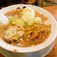 「醤油ラーメン」@韃靼ラーメン 一秀の写真