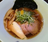 「【限定】極煮干しそば（醤油・平打麺）750円」@麺や 虎徹の写真