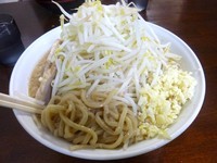 「ラーメン（700円）+大盛（70円）」@ラーメン大大の写真