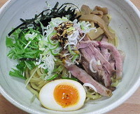 「油そば　９００円」@麺処 帯笑の写真