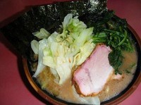 「ラーメン （キャベツトッピング）」@王道家の写真