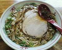 「中華そば　５８０円」@太華園の写真