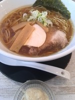 「醤油らーめん730円、大盛50円、羊100円＝880円」@らーめん 羊と狼の写真