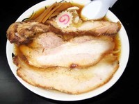 「醤油かけらーめん550円＋チャーシュー3本乗せ450円」@食堂 はせ川の写真