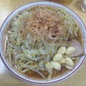 ラーメン：700円＋かつお節：50円＋たまりニンニク：50円