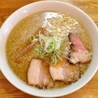 「背脂煮干」@らーめん心繋の写真