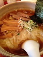 「ワンタン麺 大盛」@ひなたやの写真