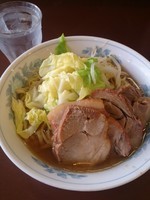 「豚増しラーメン、アブラ」@らーめん陸の写真