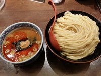 「辛つけ麺（大）」@つけ麺専門店 三田製麺所 阿倍野店の写真