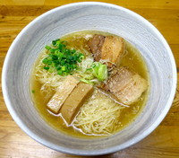 「塩らーめん」@麺屋いっちょうの写真