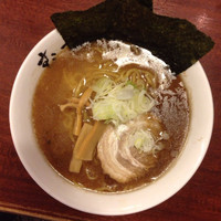 「醤油らーめん（650円）」@らーめん むつみ屋 イオン浦和美園店の写真