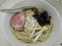 「煮干ソバ 白」@第13回 人気話題の味紀行 全国味の逸品会の写真