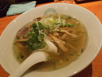 「しおグリーン麺」@麺屋 六感堂 Rock'anDoの写真