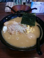 「味噌とんこつラーメン(太麺)、替え玉(細麺)、味玉」@麺屋 蓮花の写真