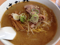 「味噌らーめん大盛＠880円」@麺処 花丸の写真