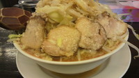 「こってりラーメン750円+大盛（無料）」@麺屋 松の写真